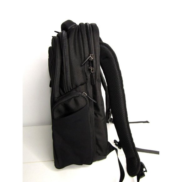 Targus 15.6" Laptop Backpack Checkpoint-Friendly Professional Business CUCT02B - Picture 7 of 16
